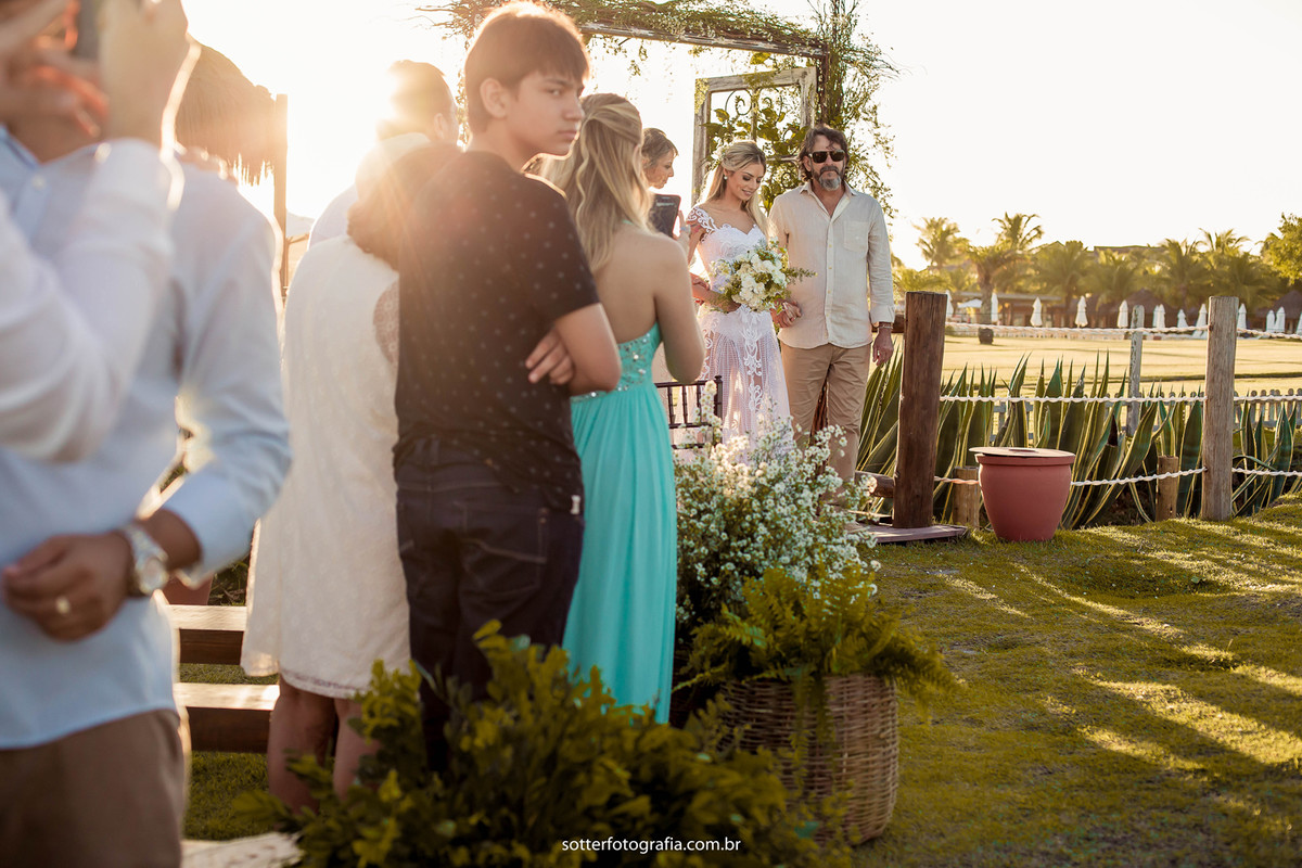 noiva entrando casamento em trancoso sotter fotografia fotografo de casamento
