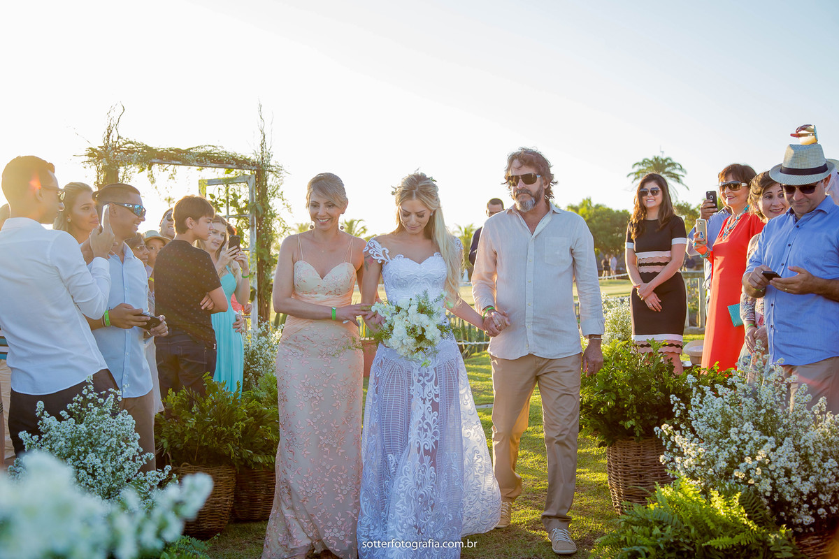noiva emocionada casamento em trancoso sotter fotografia fotografo em trancoso