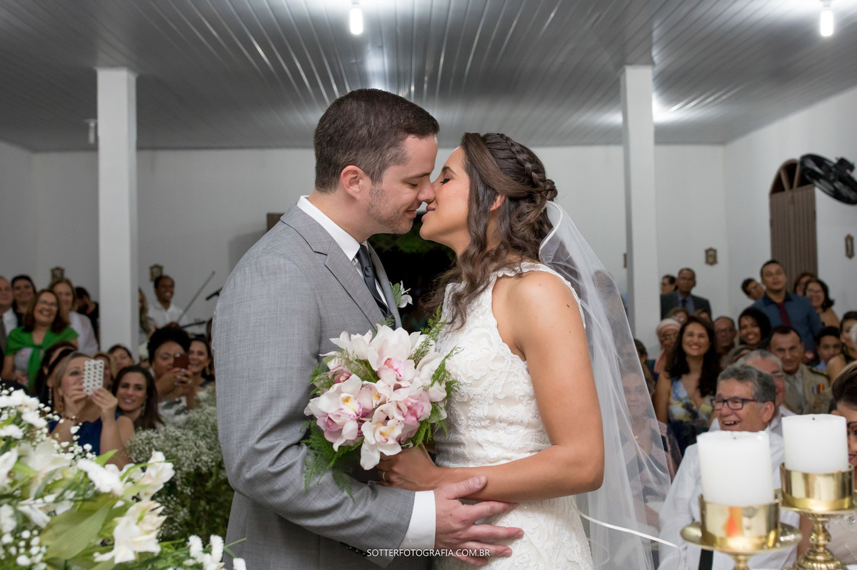 beijo no casamento