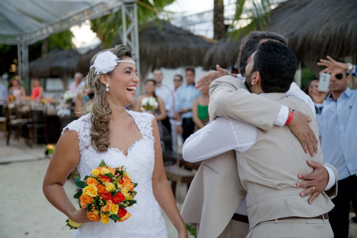 noiva,maquiagem noiva,cabelo de noiva,vestido de noiva,make, wedding,sapato de noiva,making off,dia de noiva,festa,wedding brasil,casamento arraial dajuda,casamento praia,casando na praia,casar na bahia,casar na praia, fotografo casamento trancoso, fotogr