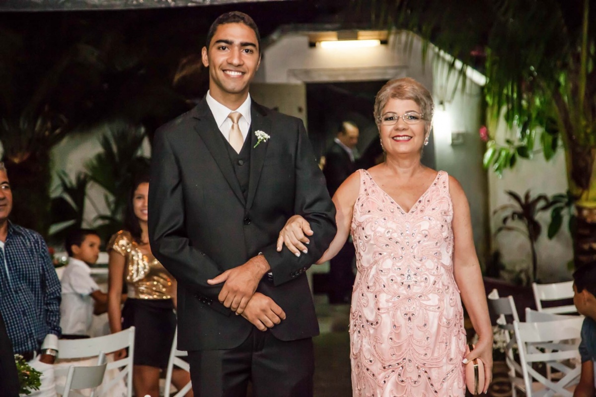 casagrande sao vicente,arraiald ajuda,casamento no arraial,sotter fotografia,fotografos,noiva,vestido de noiva,coroa de flores,dama de honra,pagem,casamento lindo,casamento inesquecivel,cabelo de noiva,penteado de noiva,noiva fashion,noiva no arraial,casa