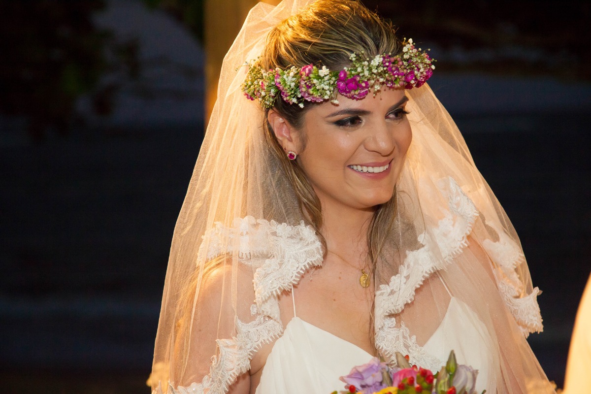 casamento, casar na praia , casando na praia, lapis de noiva , vestido de noiva, veu de noiva, arraial dajuda, casar em arraial dajuda casar na bahia , wedding, casar na praia, sim no altar, casei, noiva, noivo,pagens, decoracao de casamento, emoça