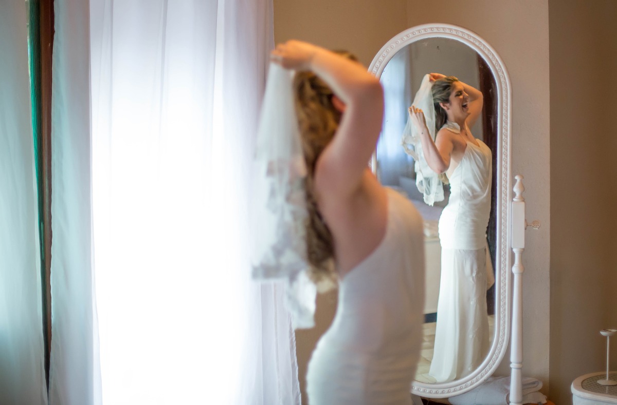 casamento, casar na praia , casando na praia, lapis de noiva , vestido de noiva, veu de noiva, arraial dajuda, casar em arraial dajuda casar na bahia , wedding, casar na praia, sim no altar, casei, noiva, noivo,pagens, decoracao de casamento, emoça