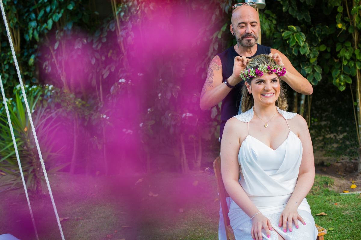 casamento, casar na praia , casando na praia, lapis de noiva , vestido de noiva, veu de noiva, arraial dajuda, casar em arraial dajuda casar na bahia , wedding, casar na praia, sim no altar, casei, noiva, noivo,pagens, decoracao de casamento, emoça