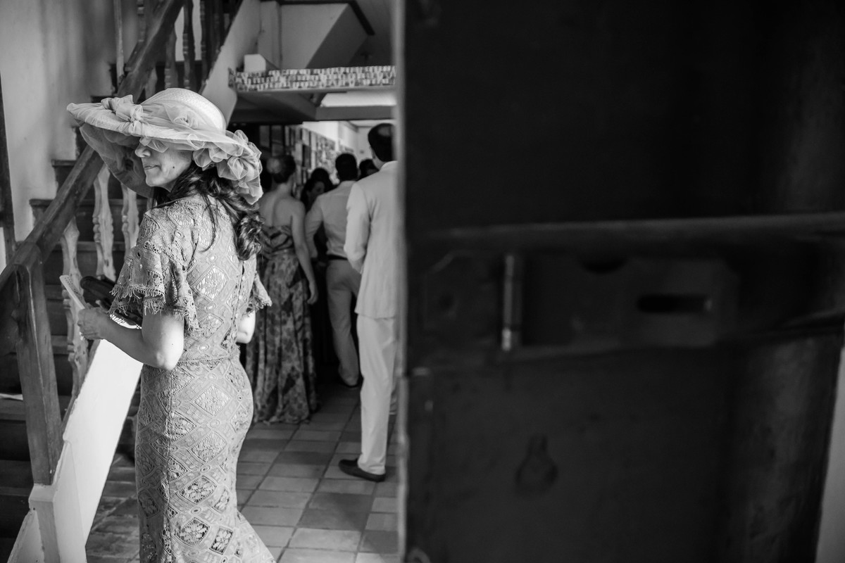 arraial d´ajuda, casar na bahia, casar em arraial d´ajuda, vestido de noiva, véu de noiva, igreja do arraial, decoração , defleur decorações , guta gula , patricia galvão , vestido de noiva, véu
