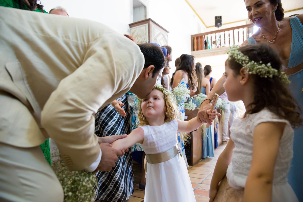 arraial d´ajuda, casar na bahia, casar em arraial d´ajuda, vestido de noiva, véu de noiva, igreja do arraial, decoração , defleur decorações , guta gula , patricia galvão , vestido de noiva, véu