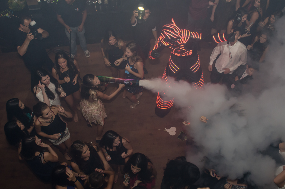 O Robô - Fotos da Marina 15 Fotografia de debutante em São Paulo SP Buffet Villa Bisutti