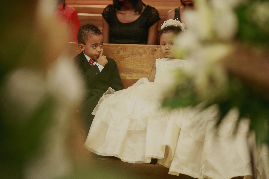 Casamento em Caeté, casamento, casamento Igreja, casamento igreja São Francisco de Asiss, São Francisco de Asis, noiva, noivos, making, lindos, casamento do ano, sapato vermelho, vestido lindo, Caeté,