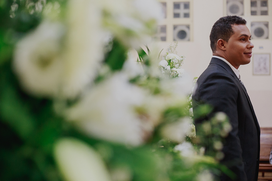 Casamento em Caeté, casamento, casamento Igreja, casamento igreja São Francisco de Asiss, São Francisco de Asis, noiva, noivos, making, lindos, casamento do ano, sapato vermelho, vestido lindo, Caeté,