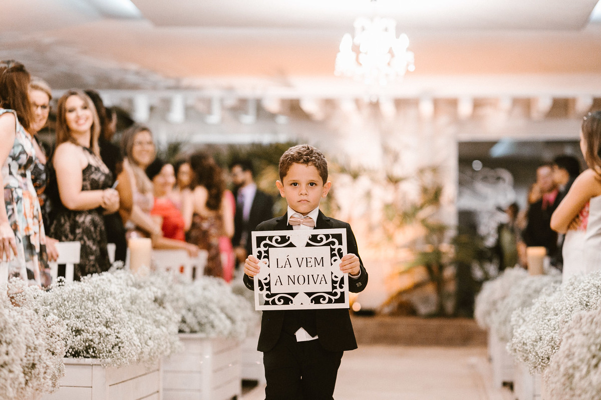 Entrada da cerimônia. Foto pelo fotógrafo de casamento Gabriel Pelaquim.