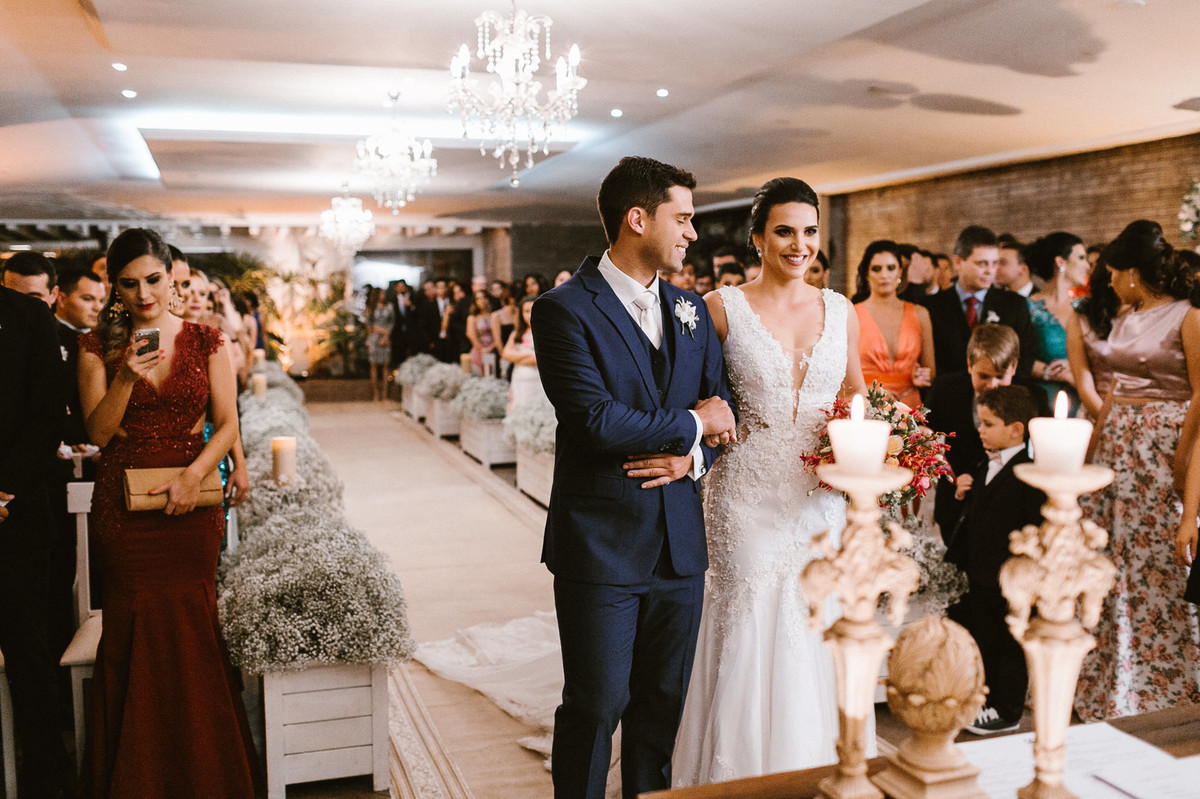 Casamento da Letícia e do Marcus em Brasília. Foto pelo fotógrafo de casamento Gabriel Pelaquim.