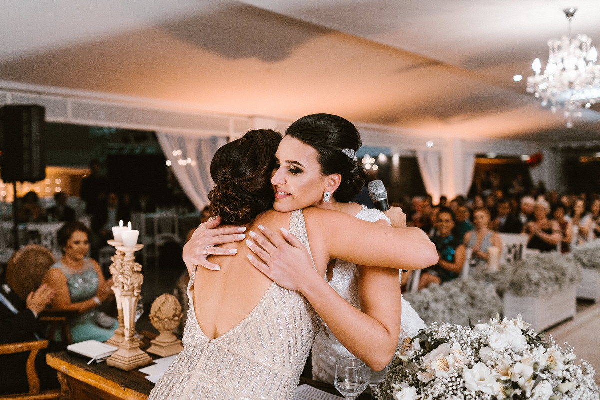Casamento da Letícia e do Marcus em Brasília. Foto pelo fotógrafo de casamento Gabriel Pelaquim.