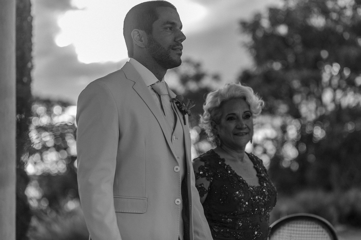 Casamento Vanessa e Vitor no Villa Giardini. Foto pelo fotógrafo de casamento Gabriel Pelaquim.