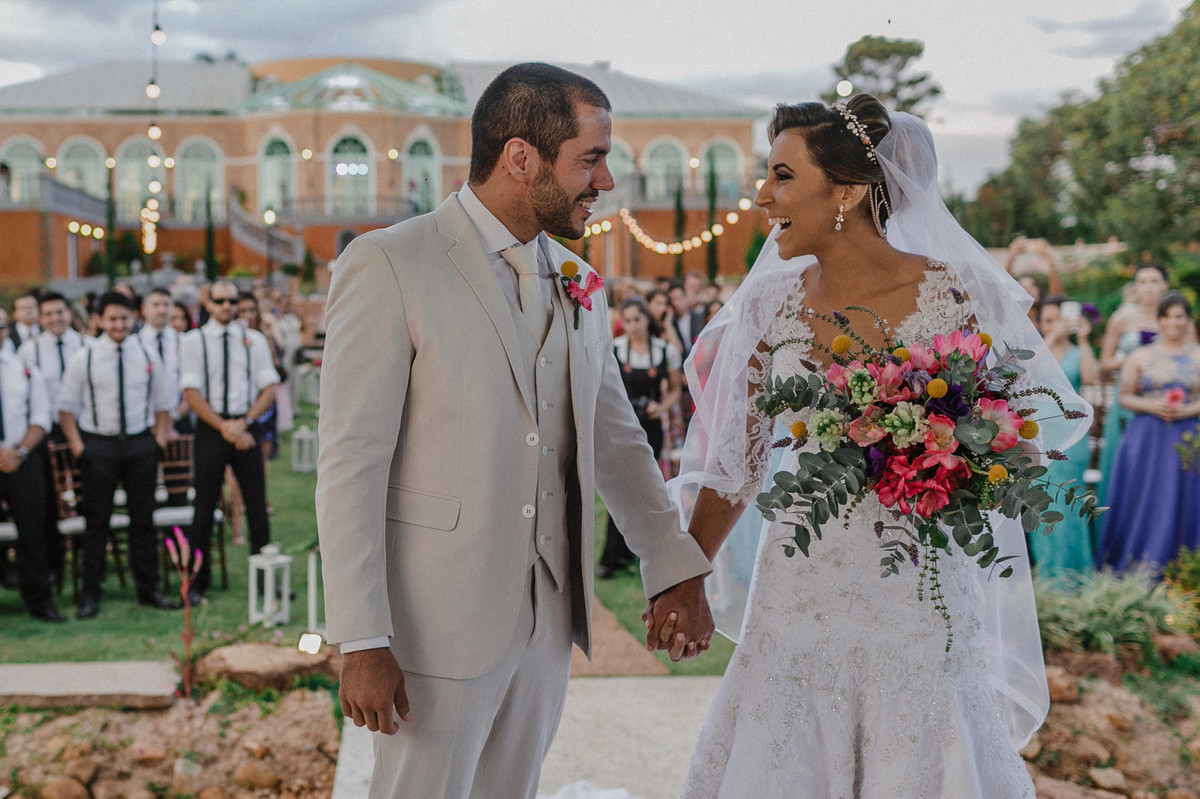 Casamento Vanessa e Vitor no Villa Giardini. Foto pelo fotógrafo de casamento Gabriel Pelaquim.