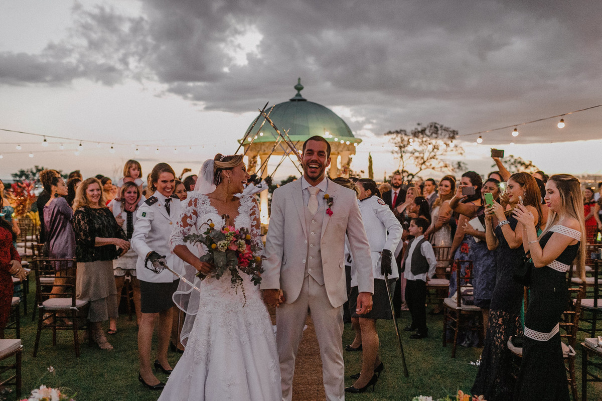 Casamento Vanessa e Vitor no Villa Giardini. Foto pelo fotógrafo de casamento Gabriel Pelaquim.