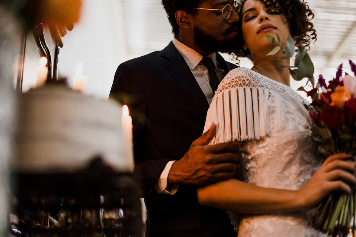 Noivos do editorial. Foto feita pelo fotógrafo de casamento Gabriel Pelaquim.