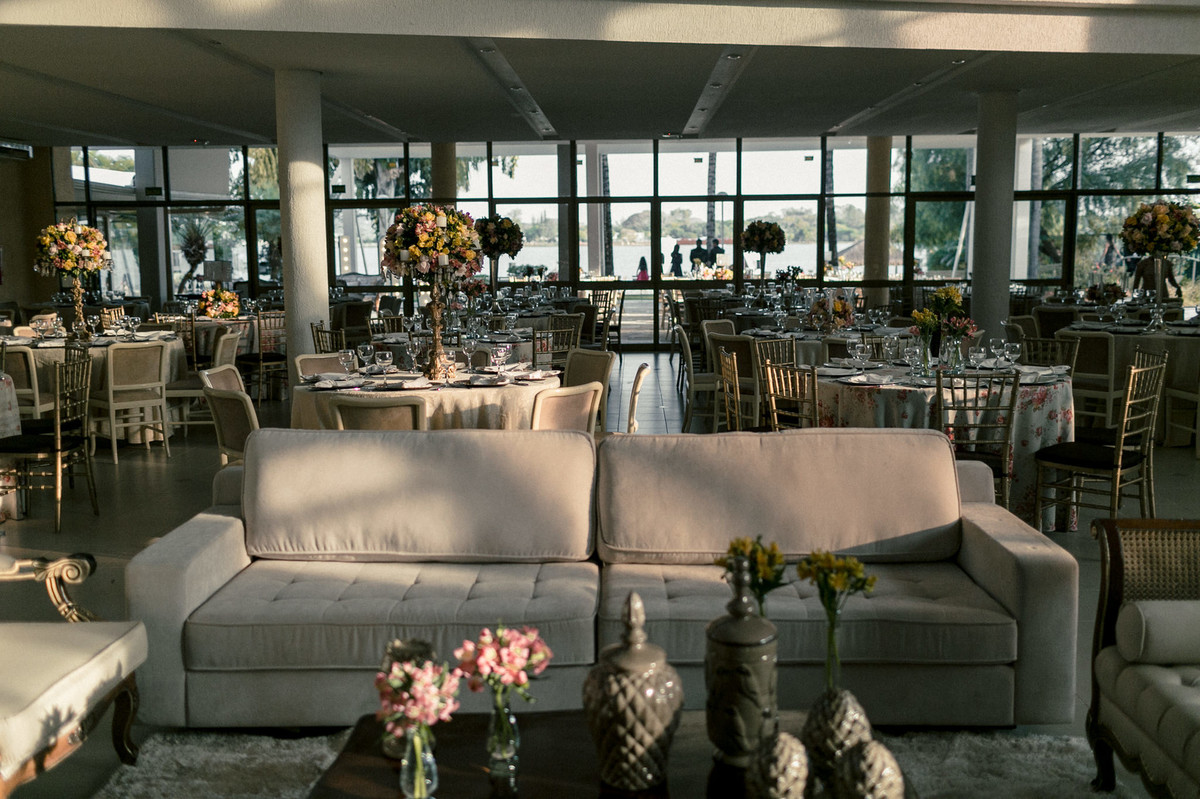 Decoração do casamento no espaço Porto Vitória