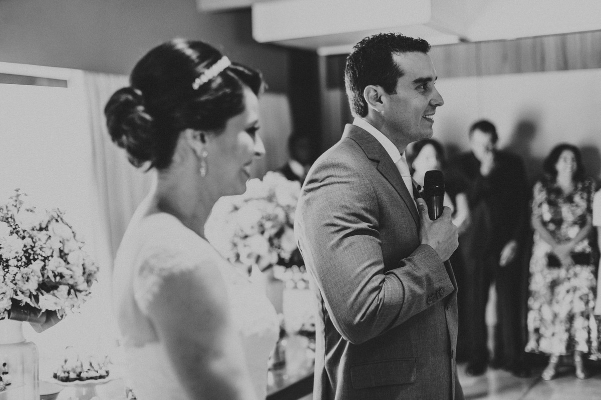 Casamento do casal Aline e João no Restaurante Coco Bambu