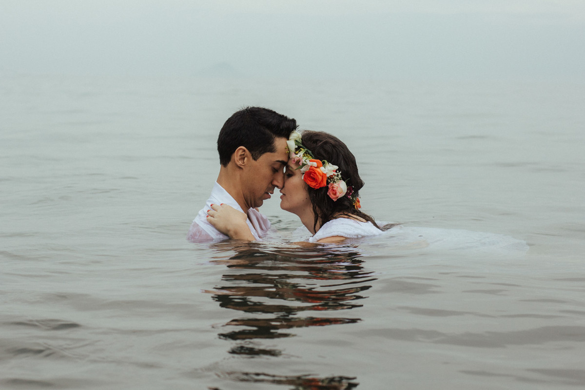FOTOGRAFIA E CASAMENTO NOIVOS NA PRAIA JESSIKA E JAISSON