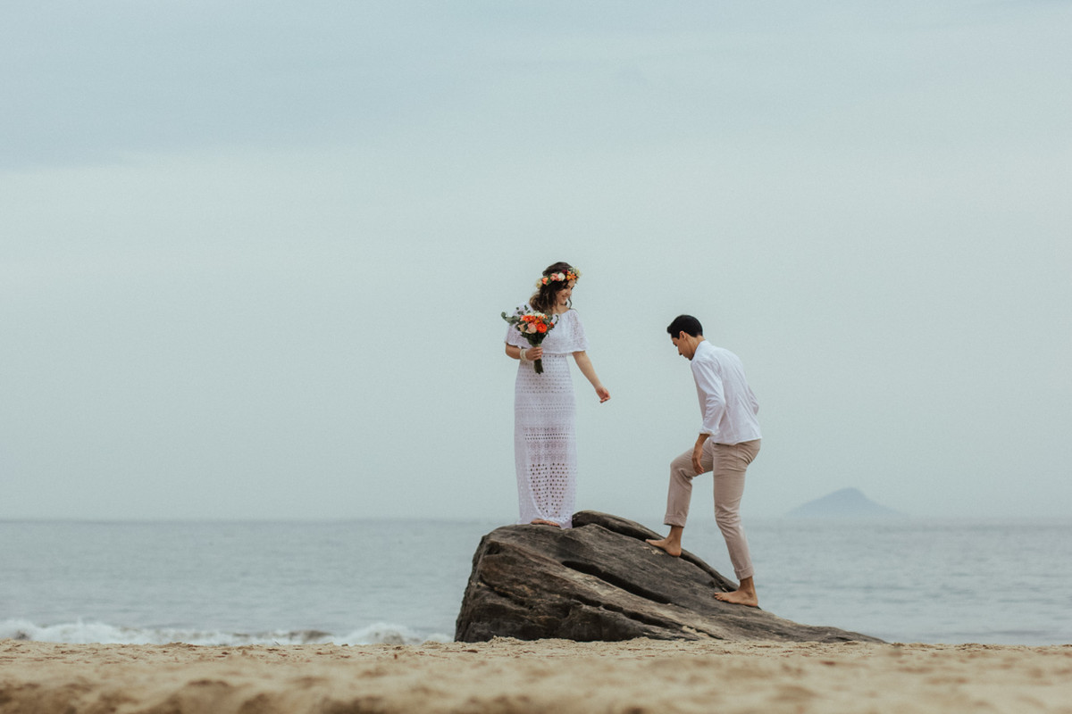 JESSIKA E JEISSON NO PRE CASAMENTO EM MARESIAS SP FEITA PELO FOTOGRAFO DELFI