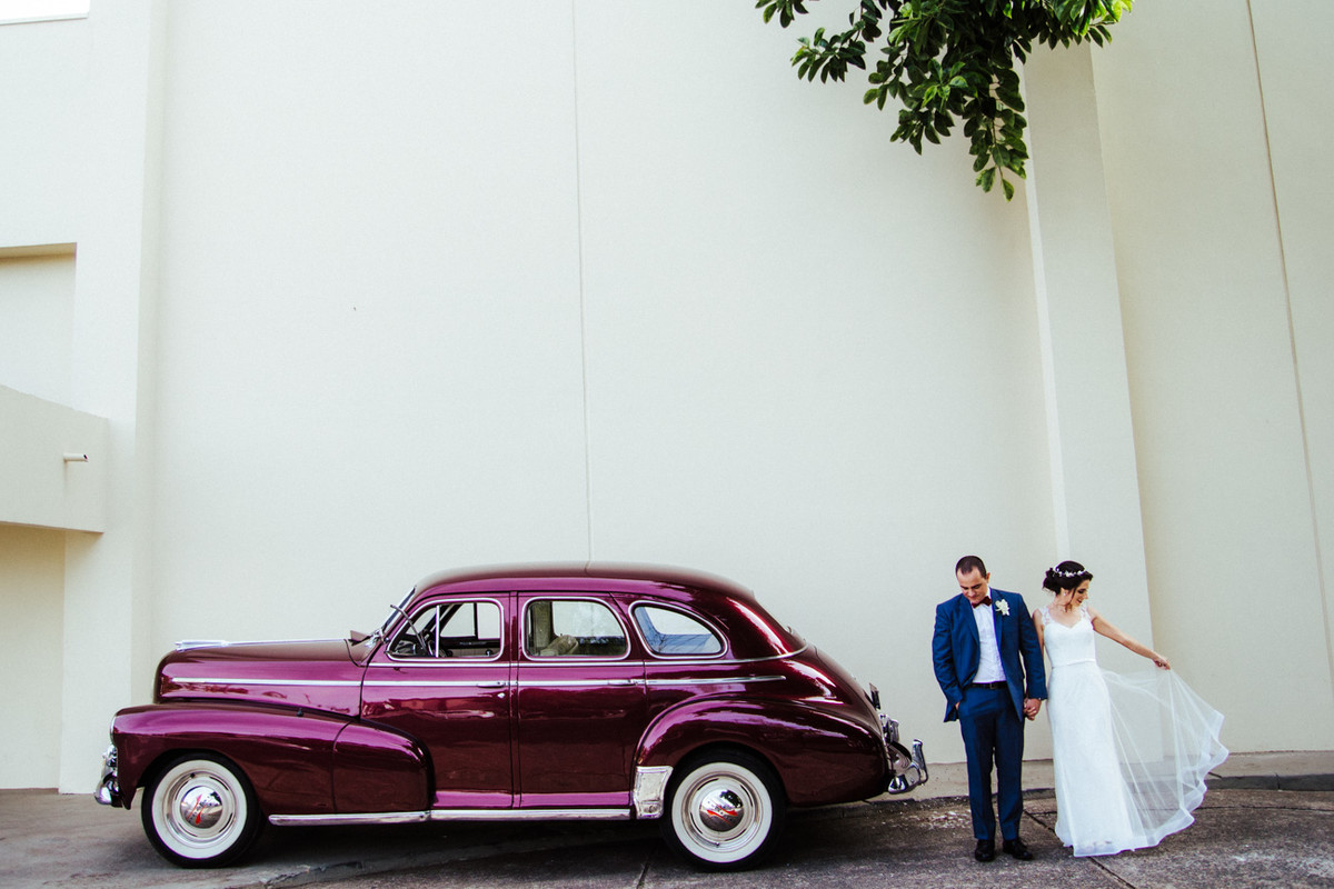 LUCI E FELIPE LELLIT ROYAL PALM PLAZA POBRE JUAN ESTUDIO DELFI FOTOGRAFIA DE CASAMENTO CAMPINAS SP INDAIATUBA SP DELFI FOTOGRAFO DE CASAMENTO NOIVOS E O CARRO
