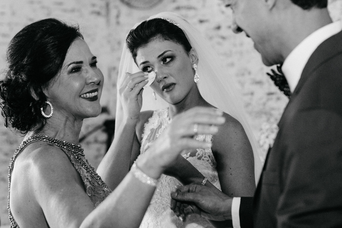 ESTUDIO DELFI FOTOGRAFIA DE CASAMENTO INDAIATUBA FOTOGRAFIA DE CASAMENTO CAMPINAS SP FOTOGRAFIA DE CASAMENTO SAO PAULO SP FOTOGRAFIA DE CASAMENTO SP JESSIKA E JEISSON MONTE MOR NOIVA CHORANDO