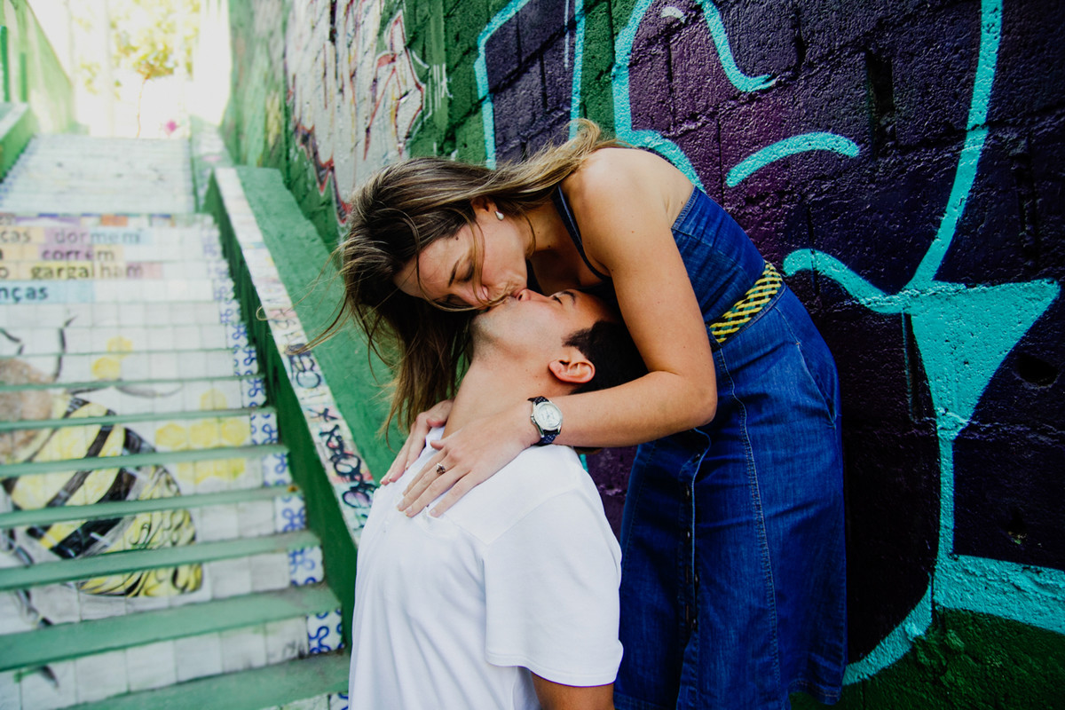 O PRE CASAMENTO DA VIRGINIE E FABIO FOI FEITO EM SAO PAULO FICOU LINDO O ENSAIO A FOTOGRAFIA DE CASAMENTO TAMBEM FEITA PELO ESTUDIO DELFI TENDO COMO FOTOGRAFO O REGINALDO DELFI 4