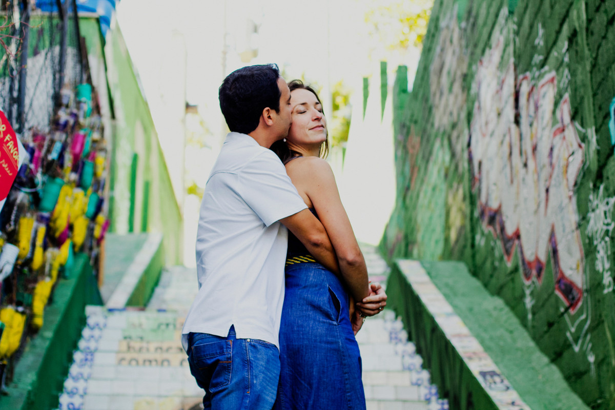 O PRE CASAMENTO DA VIRGINIE E FABIO FOI FEITO EM SAO PAULO FICOU LINDO O ENSAIO A FOTOGRAFIA DE CASAMENTO TAMBEM FEITA PELO ESTUDIO DELFI TENDO COMO FOTOGRAFO O REGINALDO DELFI 5