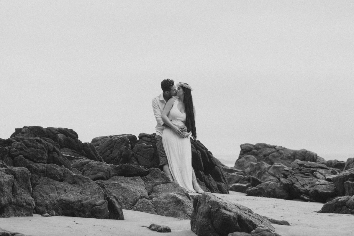 O PRE CASAMENTO DA JESSICA E WALLACE FOI FEITO NO GUARUJA SP FICOU LINDAS AS FOTOS ASSIM FAZENDO ELES FICAREM MAIS ANCIOSOS PARA A FOTOGRAFIA DE CASAMENTO DO GRANDE DIA 26
