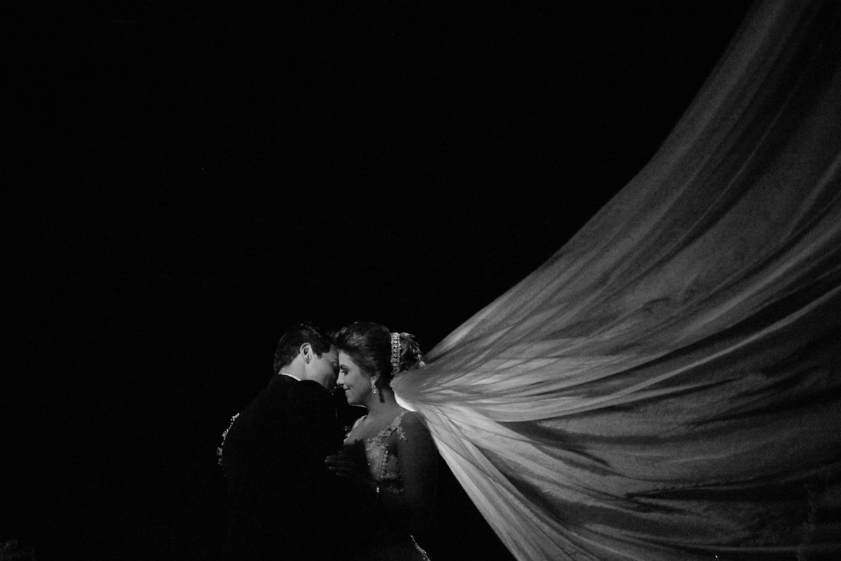 FOTOGRAFIA DE CASAMENTO EM CAMPINAS ESTUDIO DELFI VEM COM UM TRABALHO AUTORAL NA FOTOGRAFIA DE CASAMENTO REALIZANDO TRABALHOS EM TODO O INTERIOR COMO FOTOGRAFO DE CASAMENTO ARTISTICO 140