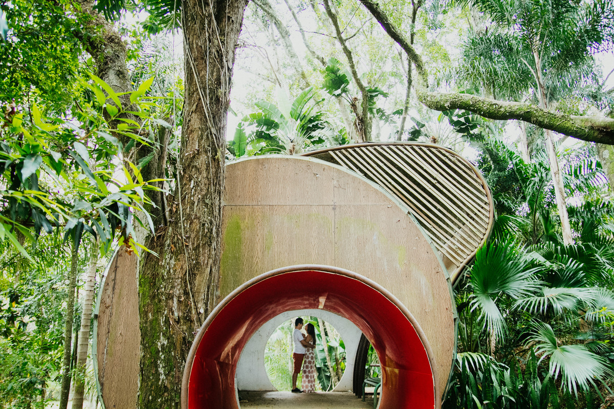 O PRE CASAMENTO DA DANI E CARLOS FOI FEITO EM CAMPINAS SP MAIS A FOTOGRAFIA DE CASAMENTO FOI EM INDAIATUBA SP POLO ESTUDIO DELFI COM O REGINALDO DELFI FOTOGRAFO DE CASAMENTO 1