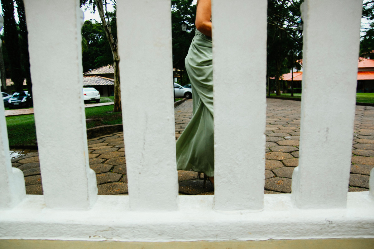 HELVETIA EM INDAIATUBA SP AO LADO DE CAMPINAS SP FOI O CENARIO PARA O CASAMENTO DA VIRGINIE E FABIO AS FOTOGRAFIAS DO CASAMENTO FICARAM LINDAS FEITAS PELO FOTOGRAFO DE CASAMENTO DELFI 13