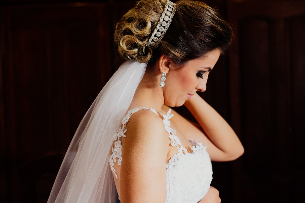 CAROLINE E LEONARDO FIZERAM UM CASAMENTO LNDO EM INDAIATUBA SP CIDADE DO LADO DE CAMPINAS AS FOTOGRAFIA DO CASAMENTO FICARAM MARAVILHOSA O CASAMENTO COMEÇOU DE DIA E TERMINOU A NOITE 11