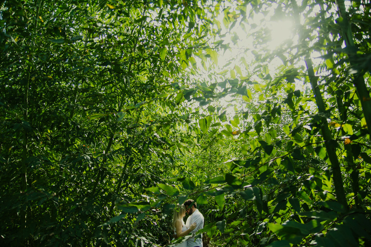 PRE CASAMENTO ELLEN E SAMUEL ENSAIO LINDO FAZENDO QUE A FOTOGRAFIA DE CASAMENTO DELES SEJA ANTES SEJA O GRANDE DIA DO CASAMENTO SE ETERNISASSE PARA SEMPRE COM O ESTUDIO DELFI 6