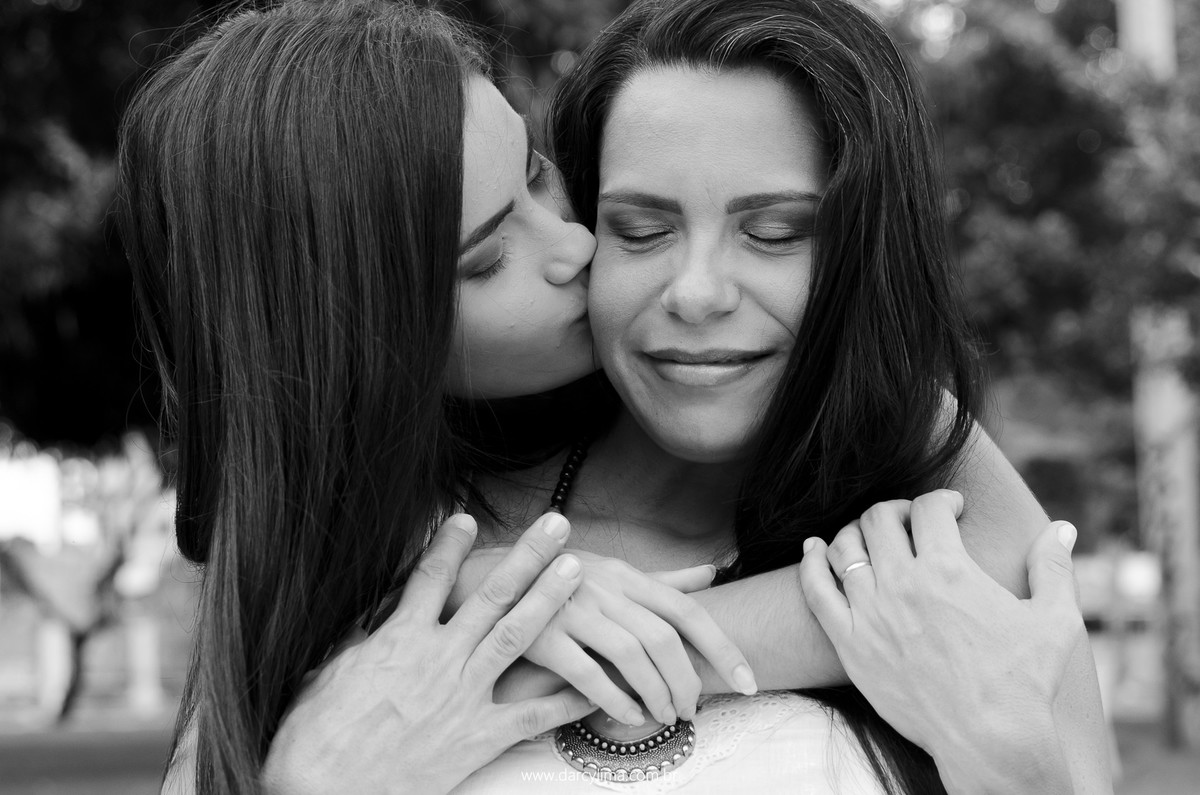 retrato da mãe com a filha mais velha