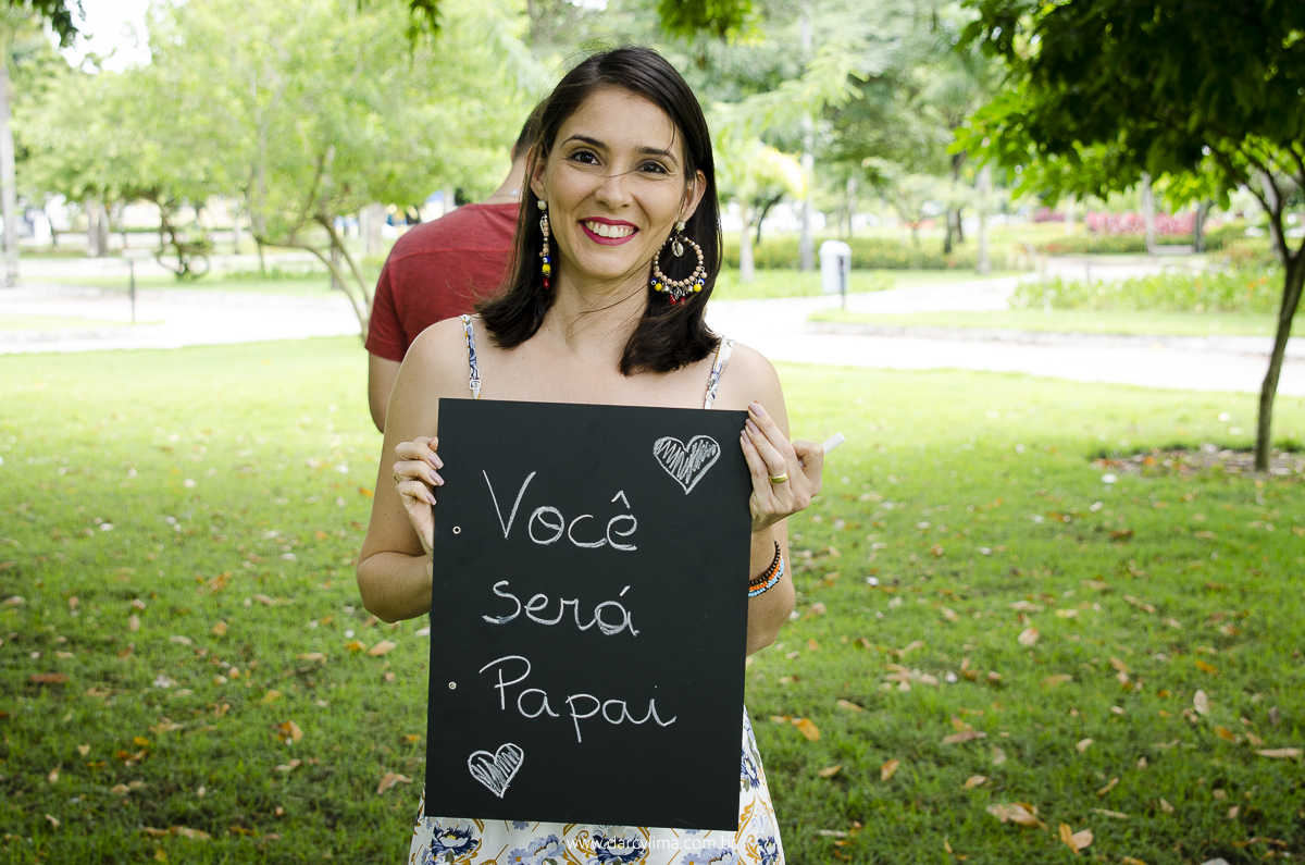casal participante de jogo de respostas