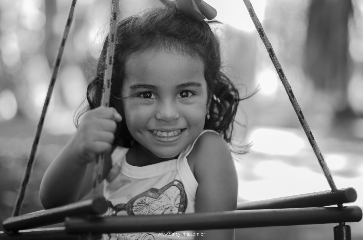 retrato de alice na floresta do bosque dos sonhos