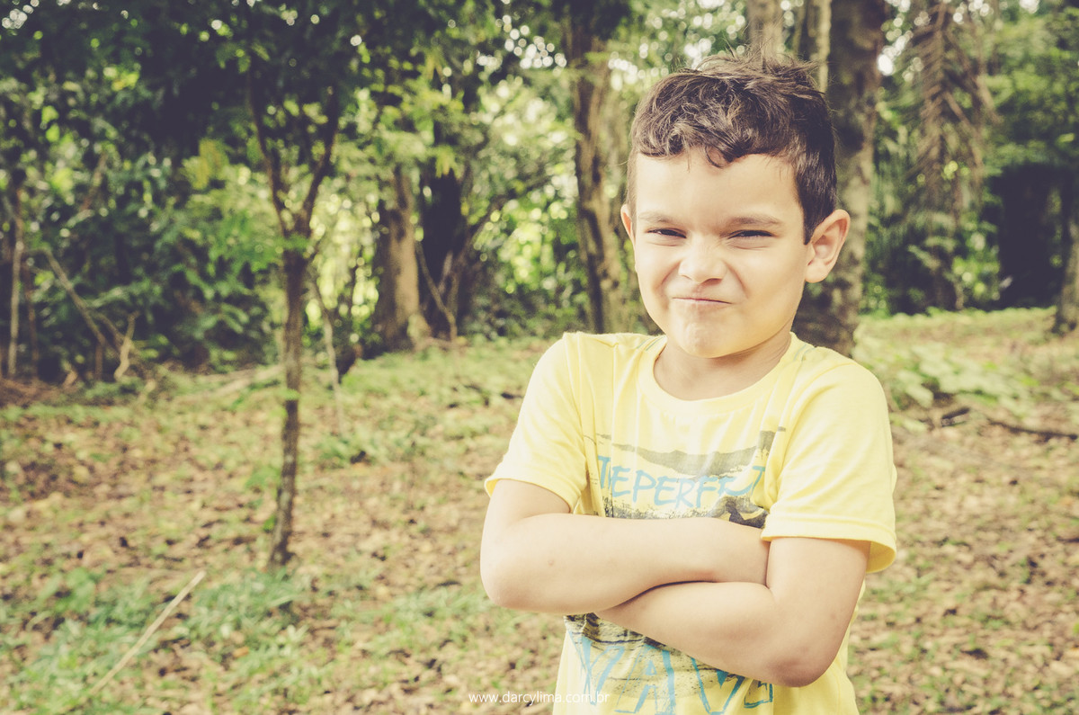 retrato de criança no Jardim Botanico de João Pessoa