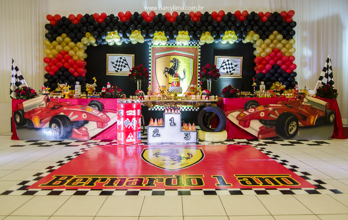 decoração da festa com tema Formula 01