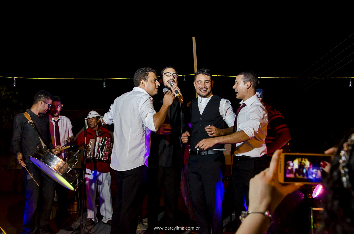 convidados cantando