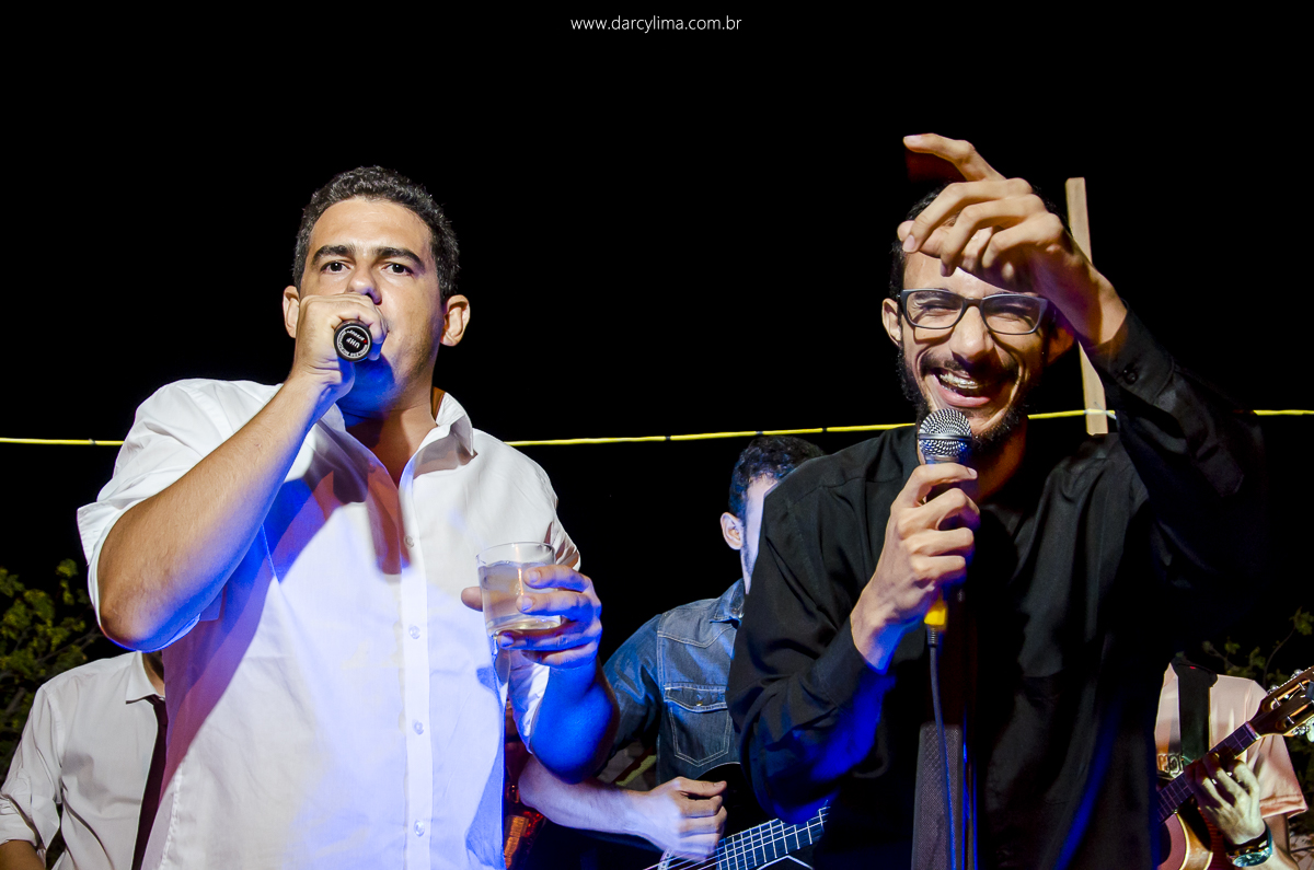 convidados cantando