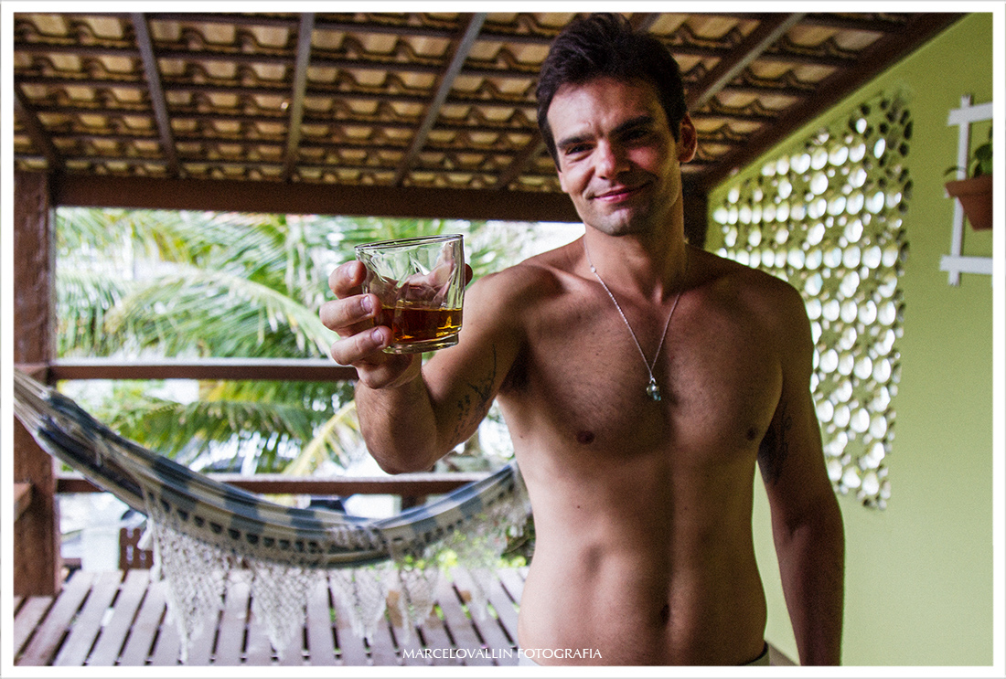 Foto do noivo em Making of
