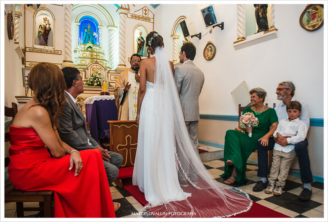 Fotografia de Casamento na praia dos Anjos - Arraial do Cabo Rio de Janeiro