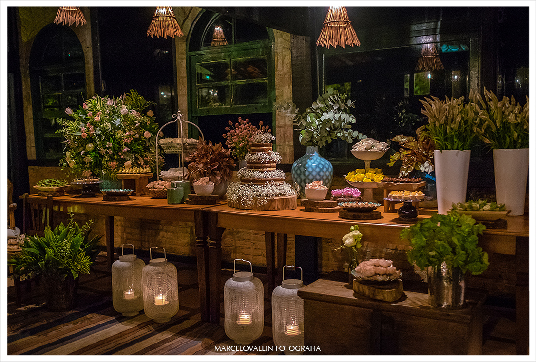 Foto decoração mesa do bolo doce da Alicia em Arraial do cabo