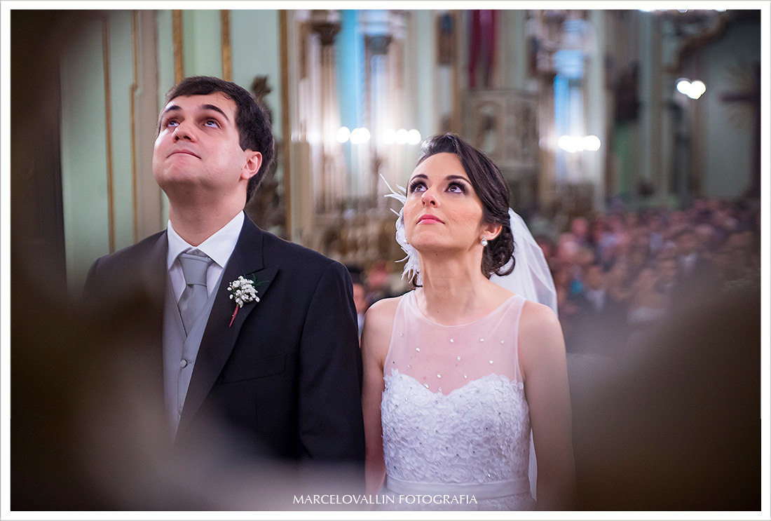 Momeno de oração em cerimonia de Casamento