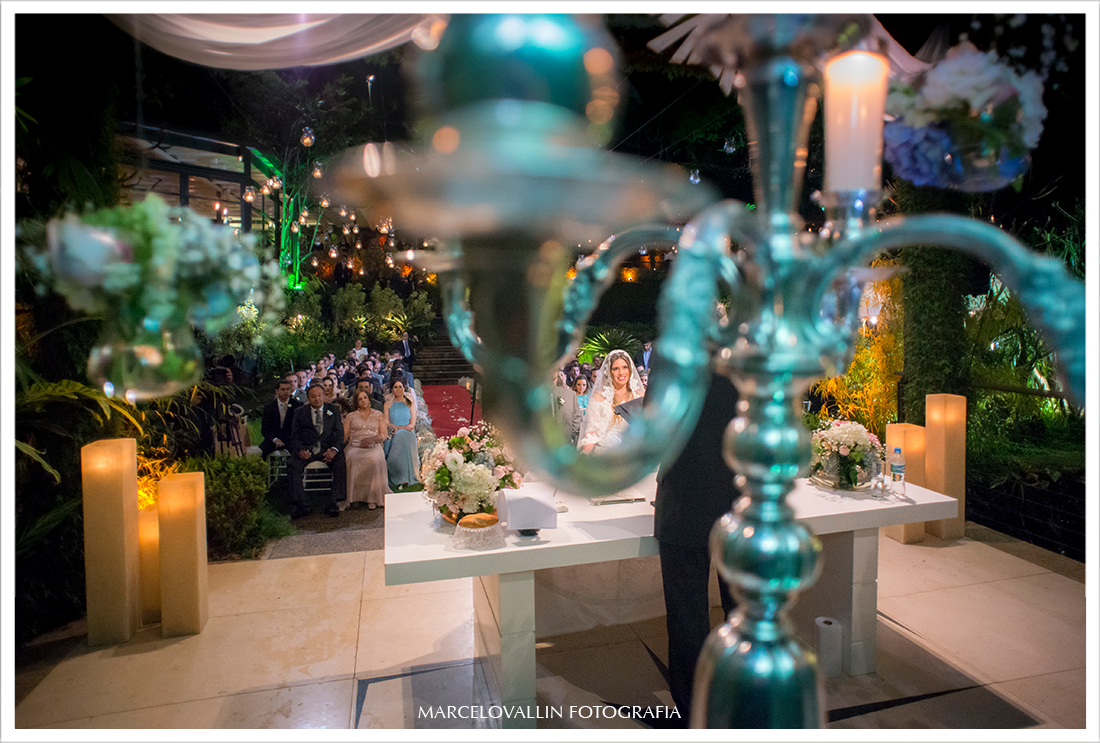 Foto de cerimonia de Casamento - Noivos Casa das Canoas
