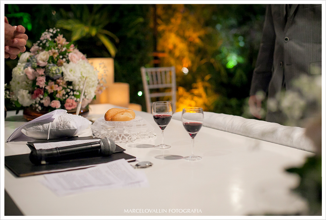 Foto de cerimonia de Casamento RJ - Casa das Canoas