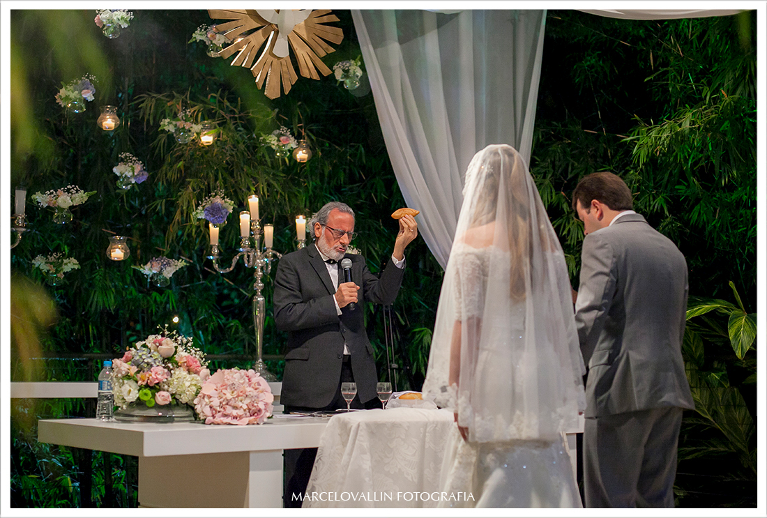 Foto de cerimonia de Casamento RJ - Casa das Canoas