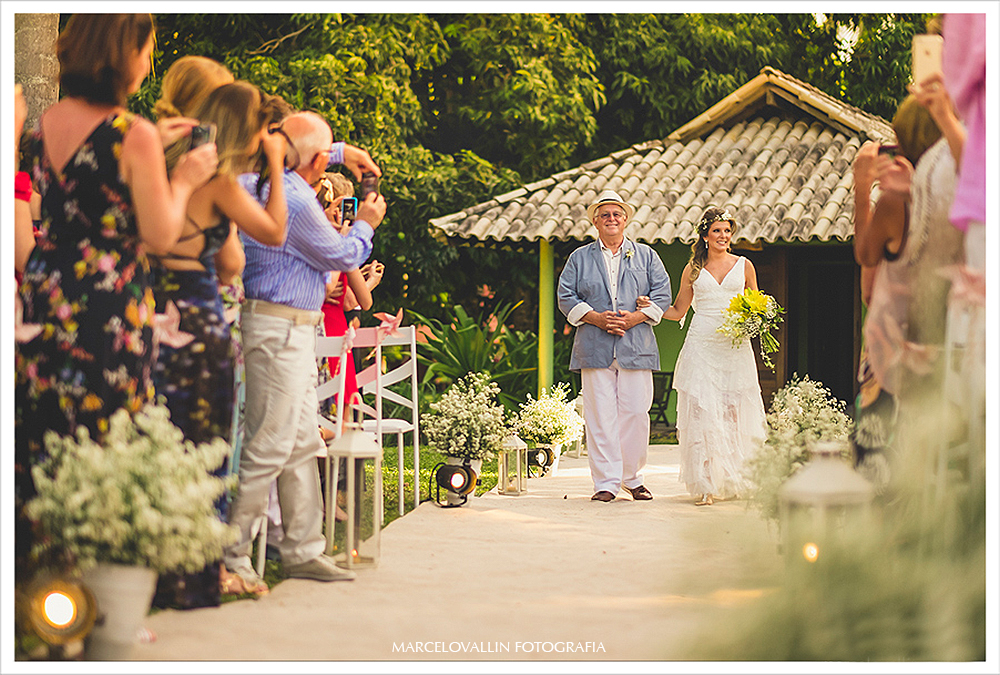 Fotografia de Casamento - entrada da noiva - Praia dos Carneiros PE