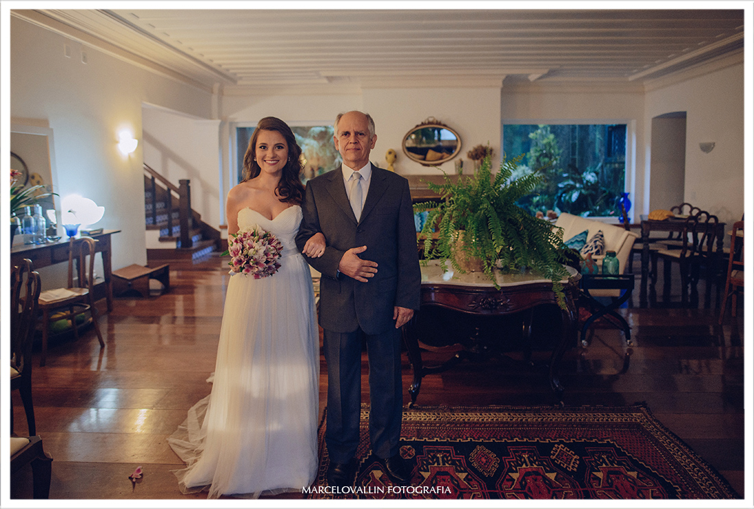 Foto de Casamento Petrópolis - noiva com pai